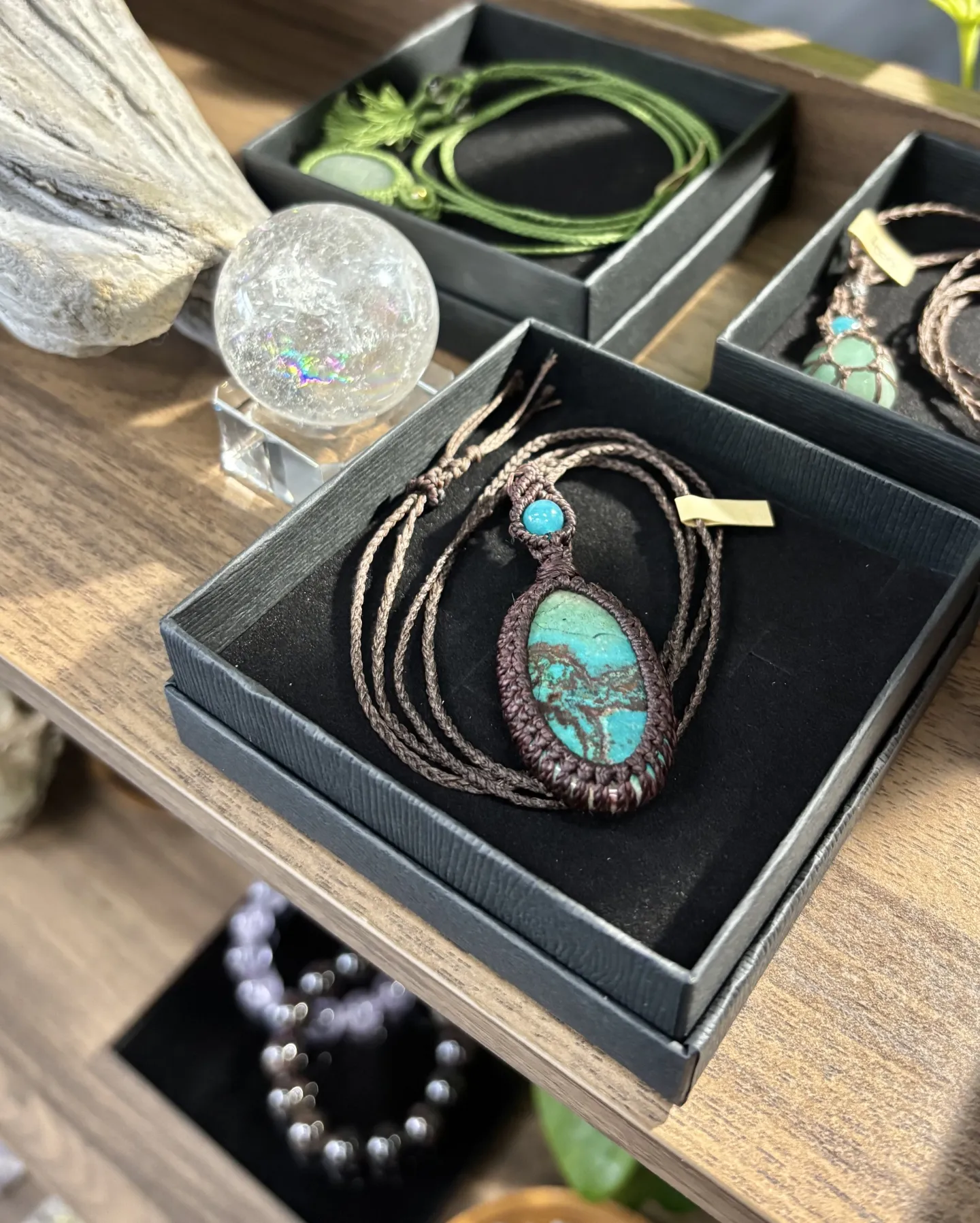 《マクラメ×天然石アクセサリー》の委託販売がスタートしました...